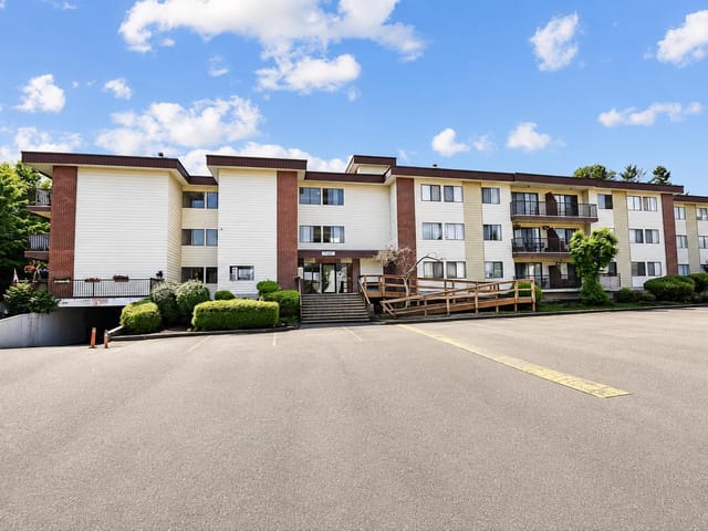 Apartment for sale in Abbotsford, Abbotsford, C345 1909 Salton Road, 263177045 | Realtylink.org