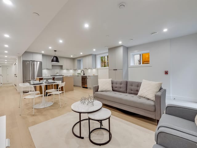 Townhouse for sale in Burnaby, Burnaby East, 1 7270 17th Avenue, 263177052 | Realtylink.org
