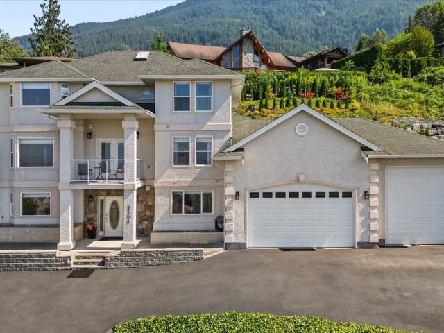 House for sale in Chilliwack, Chilliwack, 7304 Mount Thurston Drive, 263177100 | Realtylink.org