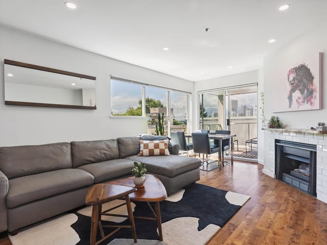 Apartment for sale in Vancouver, Vancouver West, 105 953 W 8th Avenue, 263177106 | Realtylink.org