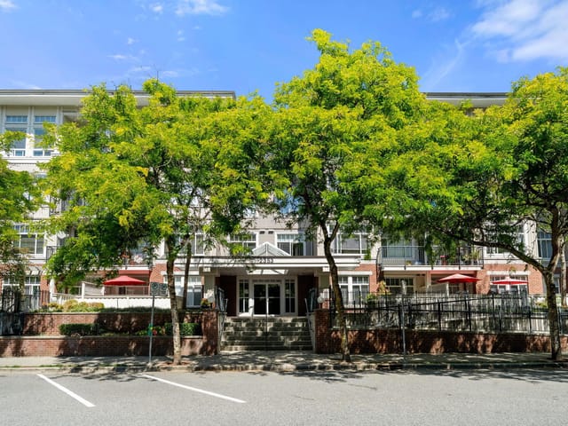 Apartment for sale in Port Coquitlam, Port Coquitlam, 313 2353 Marpole Avenue, 263177134 | Realtylink.org