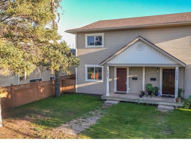 1/2 Duplex for sale in Fort St. John, Fort St. John, 10207 103 Avenue, 263177137 | Realtylink.org