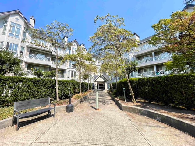 Apartment for sale in Surrey, North Surrey, 102 9979 140 Street, 263177245 | Realtylink.org