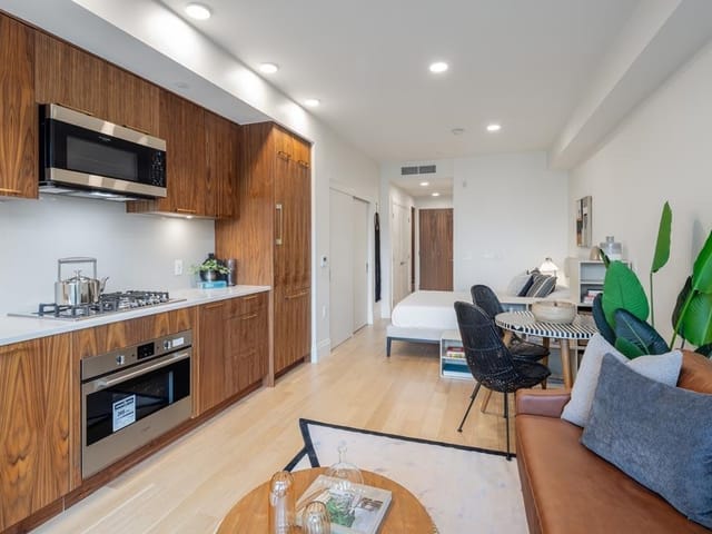 Apartment for sale in Vancouver, Vancouver East, 410 2550 Garden Drive, 263177291 | Realtylink.org