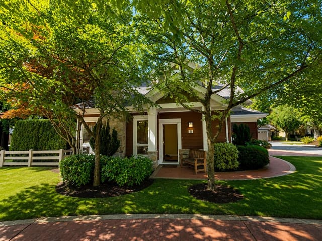 Townhouse for sale in Surrey, South Surrey White Rock, 8 15055 20 Avenue, 263177417 | Realtylink.org