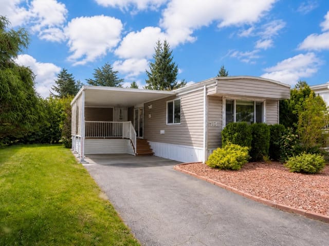 Manufactured Home for sale in Surrey, South Surrey White Rock, 221 1840 160 Street, 263177469 | Realtylink.org