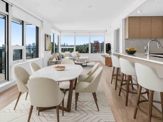 Apartment for sale in New Westminster, New Westminster, 2402 823 Carnarvon Street, 263177594 | Realtylink.org