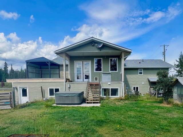 House for sale in 100 Mile House, 100 Mile House, 7025 Elefson Road, 263177652 | Realtylink.org