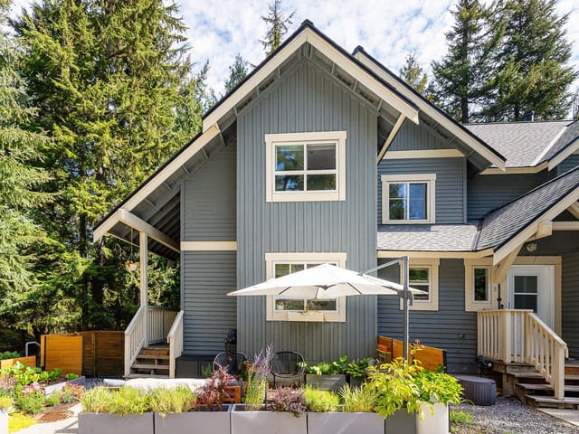 Townhouse for sale in Whistler, Whistler, 2 2720 Cheakamus Way, 263177687 | Realtylink.org