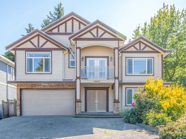 House for sale in Surrey, Surrey, 8690 E Tulsy Crescent, 263177700 | Realtylink.org