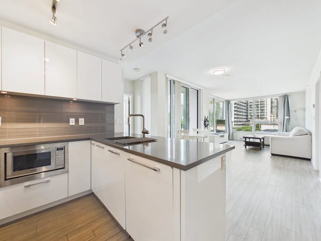 Apartment for sale in Burnaby, Burnaby South, 505 6658 Dow Avenue, 263177705 | Realtylink.org
