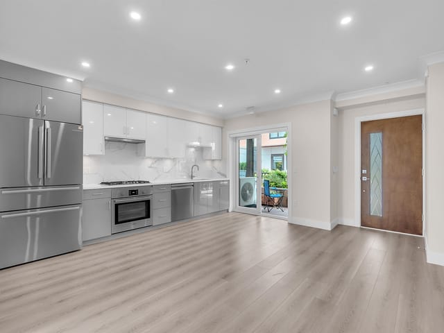 Apartment for sale in Vancouver, Vancouver West, 8327 French Street, 263177836 | Realtylink.org