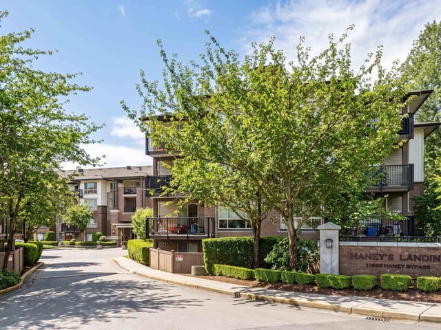 Apartment for sale in Maple Ridge, Maple Ridge, 412 11665 Haney Bypass, 263177854 | Realtylink.org