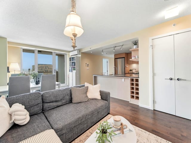 Apartment for sale in Richmond, Richmond, 1209 7888 Ackroyd Road, 263177899 | Realtylink.org