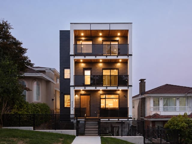 1/2 Duplex for sale in Burnaby, Burnaby North, 1 4828 Albert Street, 263177948 | Realtylink.org