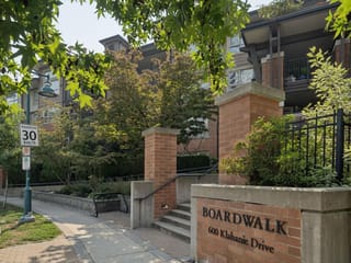Apartment for sale in Port Moody, Port Moody, 109 600 Klahanie Drive, 263178073 | Realtylink.org