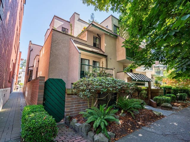 Apartment for sale in Vancouver, Vancouver West, 203 1169 Nelson Street, 263178081 | Realtylink.org