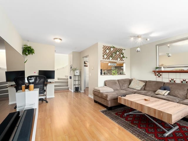 Apartment for rent in Vancouver, Vancouver West, 5 1214 W 7th Avenue, 263178110 | Realtylink.org