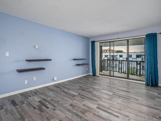 Apartment for sale in Maple Ridge, Maple Ridge, 319 12170 222 Street, 263178160 | Realtylink.org