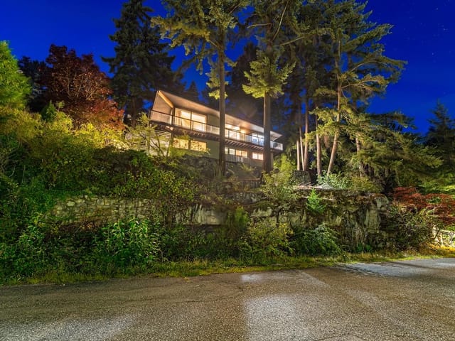 House for sale in West Vancouver, West Vancouver, 3980 Bayridge Avenue, 263178161 | Realtylink.org