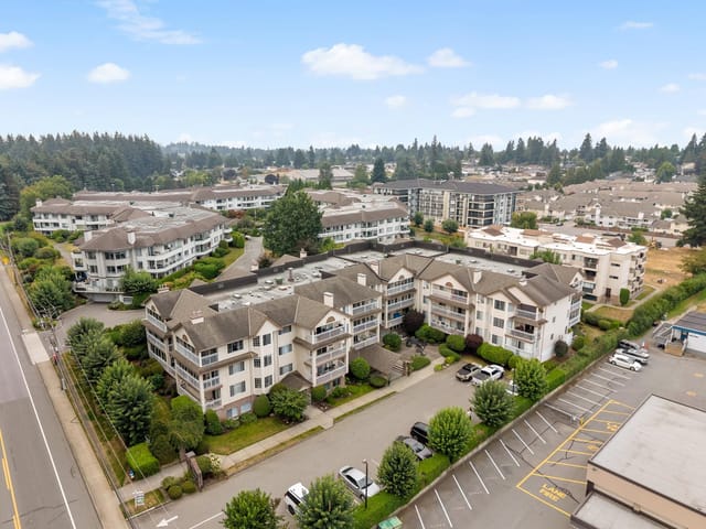 Apartment for sale in Abbotsford, Abbotsford, 201 2491 Gladwin Road, 263178171 | Realtylink.org