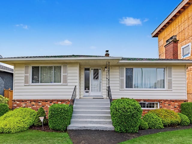 House for sale in Burnaby, Burnaby North, 4830 Southlawn Drive, 263178234 | Realtylink.org