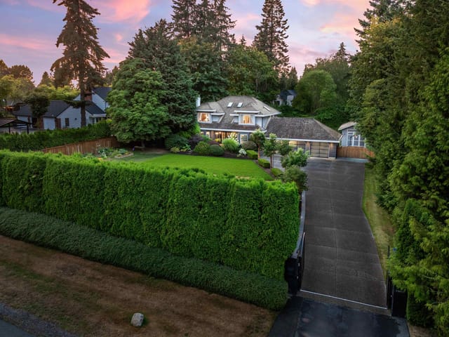 House for sale in Surrey, South Surrey White Rock, 13877 32 Avenue, 263178242 | Realtylink.org
