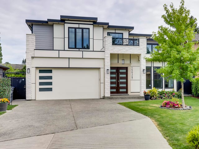 House for sale in Surrey, South Surrey White Rock, 15632 Bowler Place, 263178255 | Realtylink.org