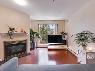 Apartment for sale in Vancouver, Vancouver East, 209 5818 Lincoln Street, 263178382 | Realtylink.org
