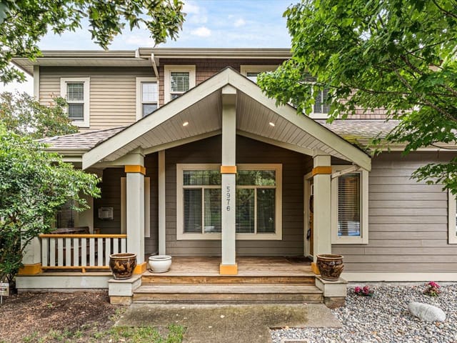 1/2 Duplex for sale in Chilliwack, Sardis, 5976 Matsqui Street, 263178383 | Realtylink.org