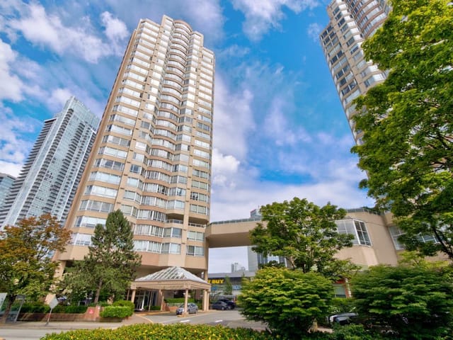 Apartment for sale in Burnaby, Burnaby South, 501 6220 McKay Avenue, 263178413 | Realtylink.org