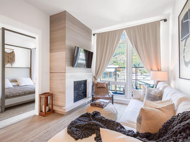 Apartment for sale in West Vancouver, West Vancouver, 408 6687 Nelson Avenue, 263178429 | Realtylink.org