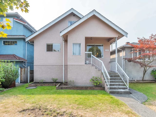 House for sale in Vancouver, Vancouver East, 2560 Adanac Street, 263178444 | Realtylink.org