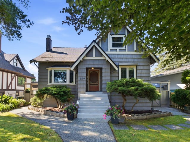 House for sale in New Westminster, New Westminster, 829 Eighth Avenue, 263178486 | Realtylink.org