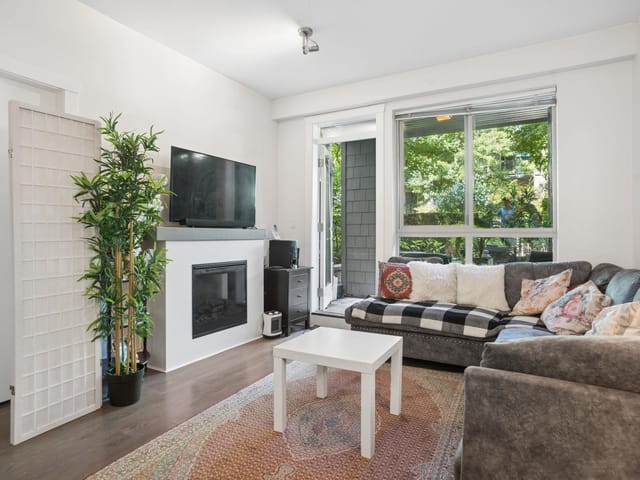 Apartment for sale in Burnaby, Burnaby South, 107 7478 Byrnepark Walk, 263178524 | Realtylink.org