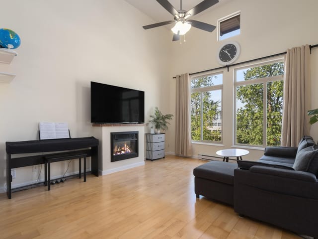 Apartment for sale in Surrey, North Surrey, 418 10180 153 Street, 263178534 | Realtylink.org