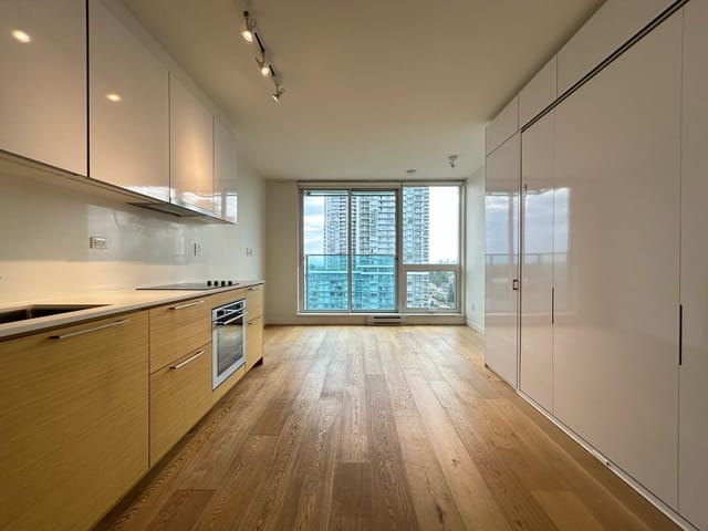 Apartment for rent in Surrey, North Surrey, 1903 13438 Central Avenue, 263178585 | Realtylink.org