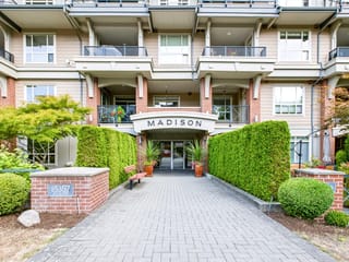 Apartment for sale in Surrey, South Surrey White Rock, 110 15357 17a Avenue, 263178672 | Realtylink.org