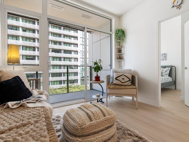 Apartment for sale in Surrey, North Surrey, 411 13573 98a Avenue, 263178682 | Realtylink.org