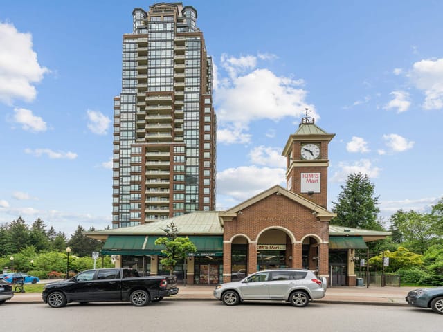 Apartment for sale in Burnaby, Burnaby South, 706 6833 Station Hill Drive, 263178691 | Realtylink.org