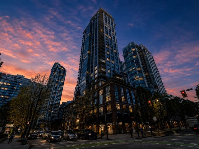 Apartment for sale in Vancouver, Vancouver West, 2101 565 Smithe Street, 263178692 | Realtylink.org