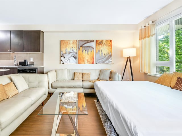 Apartment for sale in Surrey, Surrey, 310 13740 75a Avenue, 263178696 | Realtylink.org