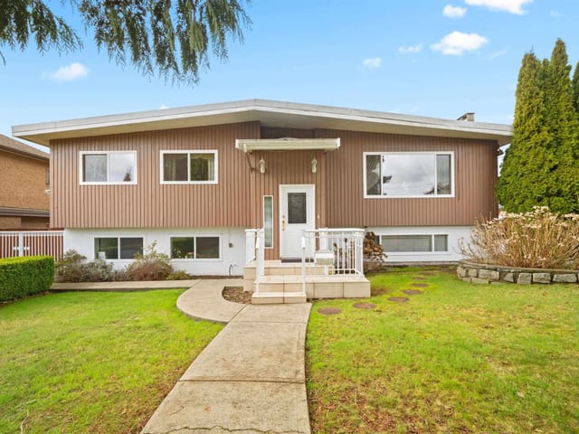 House for sale in Burnaby, Burnaby North, 6565 Sumas Drive, 263178786 | Realtylink.org