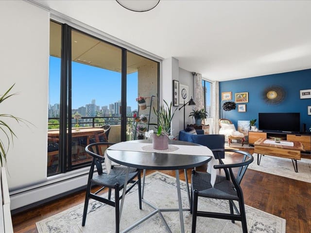 Apartment for sale in Vancouver, Vancouver West, 1503 1816 Haro Street, 263178787 | Realtylink.org