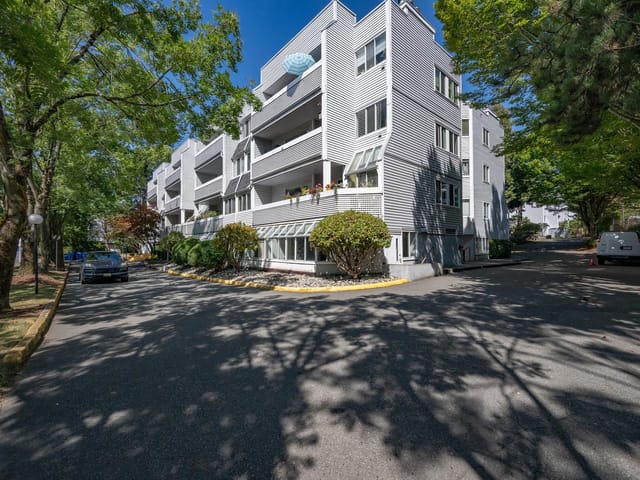 Apartment for sale in Richmond, Richmond, 105 7431 Blundell Road, 263178799 | Realtylink.org
