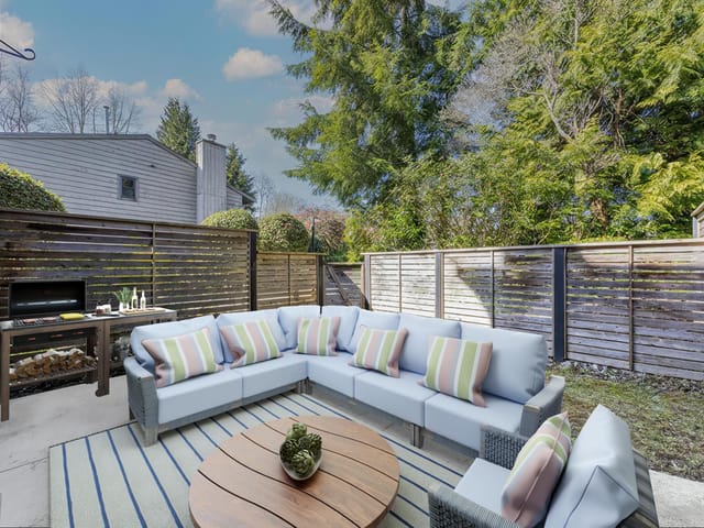 Townhouse for sale in North Vancouver, North Vancouver, 62 1930 Cedar Village Crescent, 263178865 | Realtylink.org