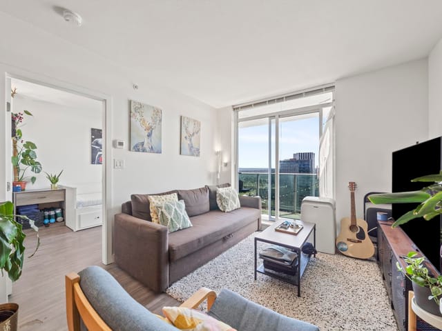 Apartment for sale in Surrey, North Surrey, 2701 13655 Fraser Highway, 263178891 | Realtylink.org