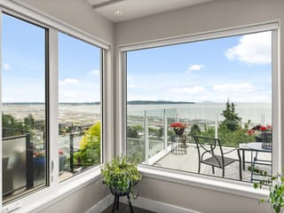House for sale in White Rock, South Surrey White Rock, 15507 Columbia Avenue, 263178907 | Realtylink.org