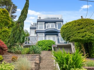 House for sale in White Rock, South Surrey White Rock, 15507 Columbia Avenue, 263178907 | Realtylink.org