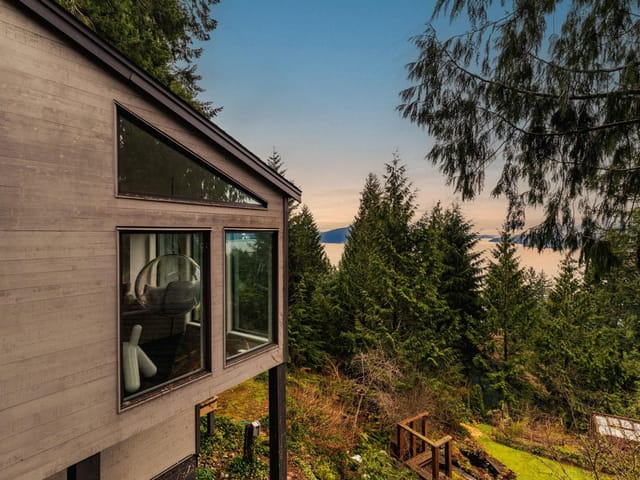 House for sale in Lions Bay, West Vancouver, 470 Timbertop Drive, 263178909 | Realtylink.org